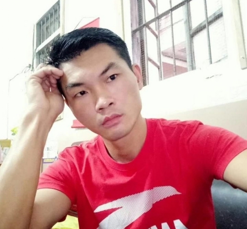 英俊的台灯的第一张照片--永州交友中心